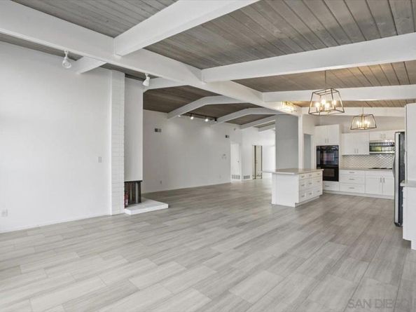 4985 Pacifica, San Diego CA 92109