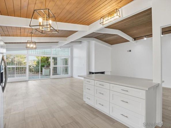 4985 Pacifica, San Diego CA 92109