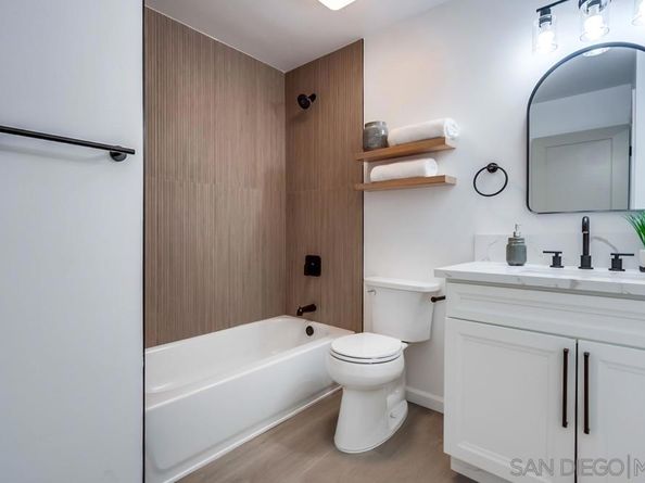 2809 47th St, San Diego CA 92105