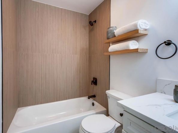 2809 47th St, San Diego CA 92105