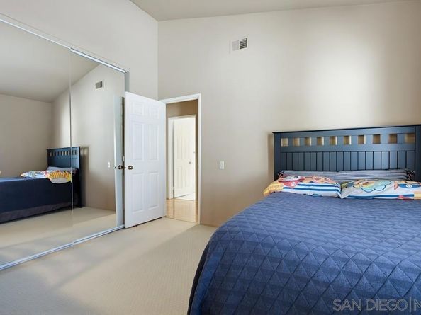 2114 Willowbrook, Escondido CA 92029