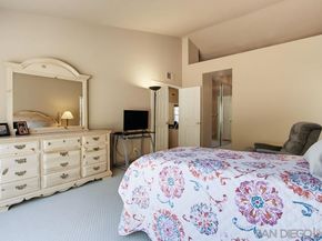 2114 Willowbrook, Escondido CA 92029