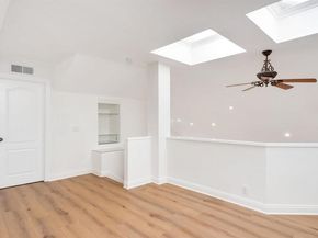 73 Lehigh Aisle 71, Irvine CA 92612