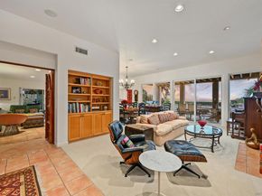 7215 Daffodil Pl, Carlsbad CA 92011