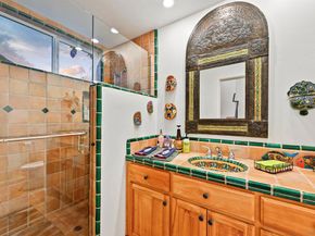 7215 Daffodil Pl, Carlsbad CA 92011