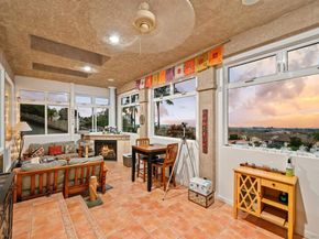 7215 Daffodil Pl, Carlsbad CA 92011