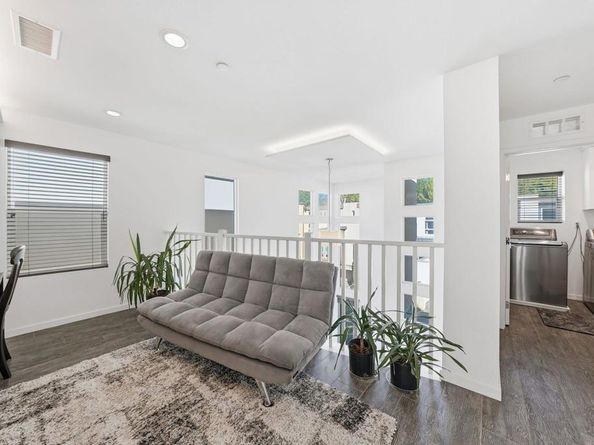 8337 Summit way, San Diego CA 92108