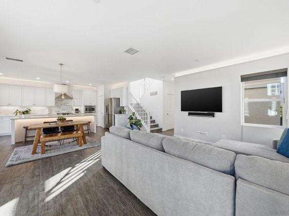 8337 Summit way, San Diego CA 92108