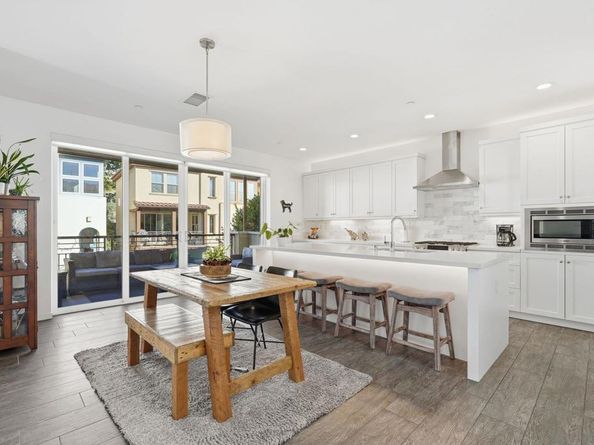 8337 Summit way, San Diego CA 92108