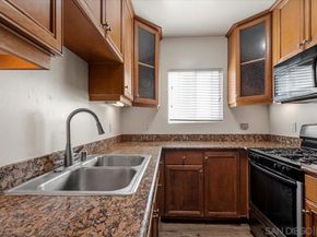 175 Avenida Descanso 205, Oceanside CA 92057