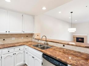 5805 Friars Rd 2115, San Diego CA 92110