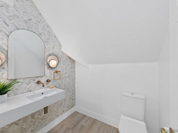 7359 Alicante Rd, Carlsbad CA 92009