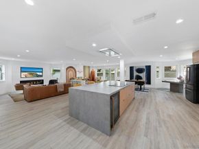 7359 Alicante Rd, Carlsbad CA 92009