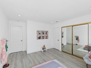 7359 Alicante Rd, Carlsbad CA 92009