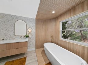 7359 Alicante Rd, Carlsbad CA 92009