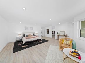 7359 Alicante Rd, Carlsbad CA 92009