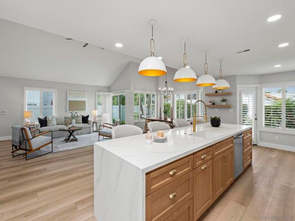 4994 Alicante Way, Oceanside CA 92056