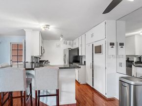 7087 Camino Revueltos  #302, San Diego CA 92111