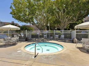 7087 Camino Revueltos  #302, San Diego CA 92111
