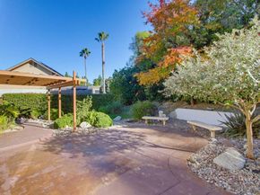 11385 Paseo Albacete, San Diego CA 92129