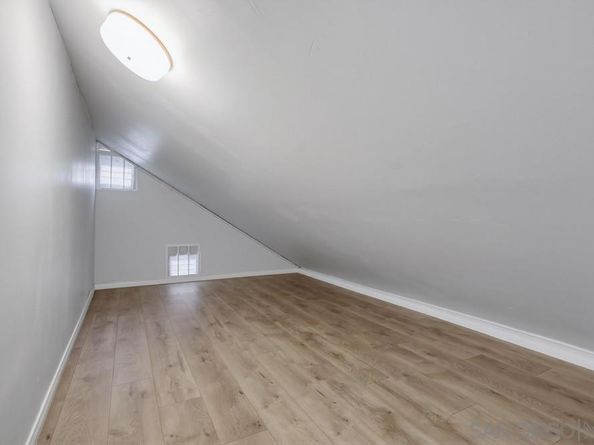 11385 Paseo Albacete, San Diego CA 92129