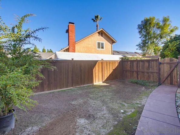 11385 Paseo Albacete, San Diego CA 92129