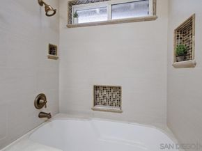 11385 Paseo Albacete, San Diego CA 92129