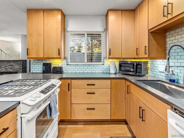 3922 Albatross St. 1, San Diego CA 92103