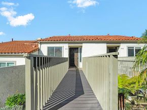 901 Caminito Estrada C, Carlsbad CA 92011