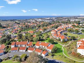 901 Caminito Estrada C, Carlsbad CA 92011