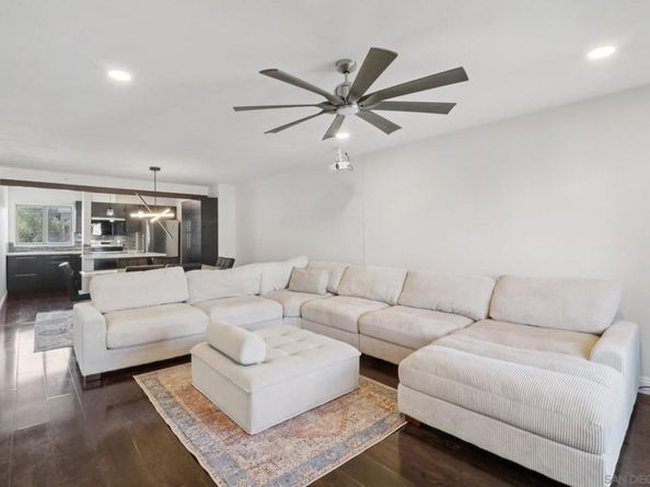 4186 Mount Alifan J, San Diego CA 92111