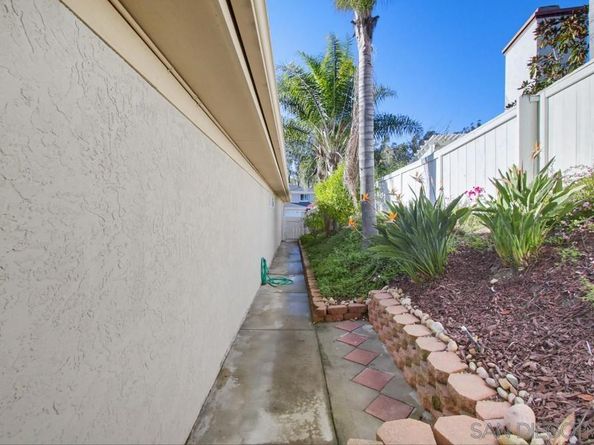 10460 La Vita Ct, San Diego CA 92131
