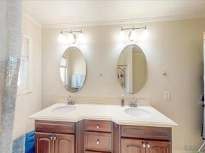 1525 Fair Glen Rd, El Cajon CA 92019