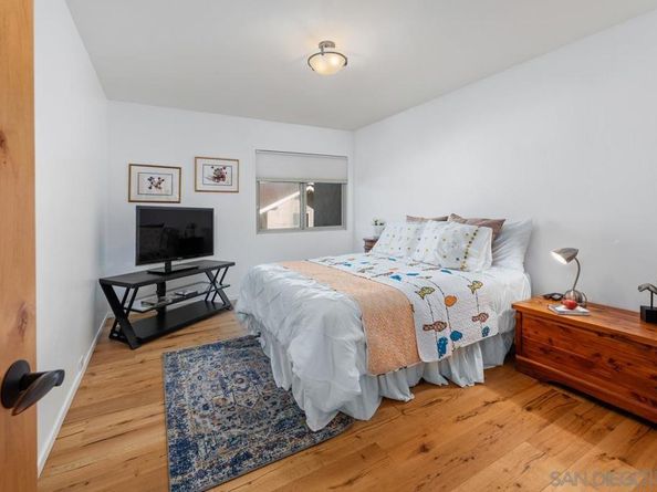 2047 Caminito Circulo Norte, La Jolla CA 92037