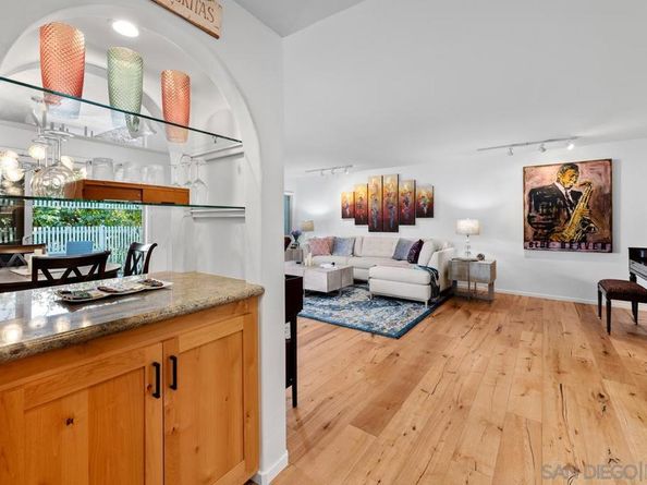 2047 Caminito Circulo Norte, La Jolla CA 92037