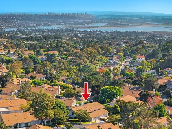 2047 Caminito Circulo Norte, La Jolla CA 92037