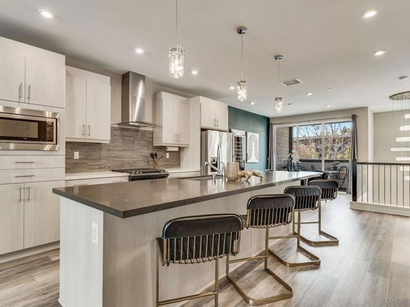 2804 Avella Circle, San Diego CA 92108