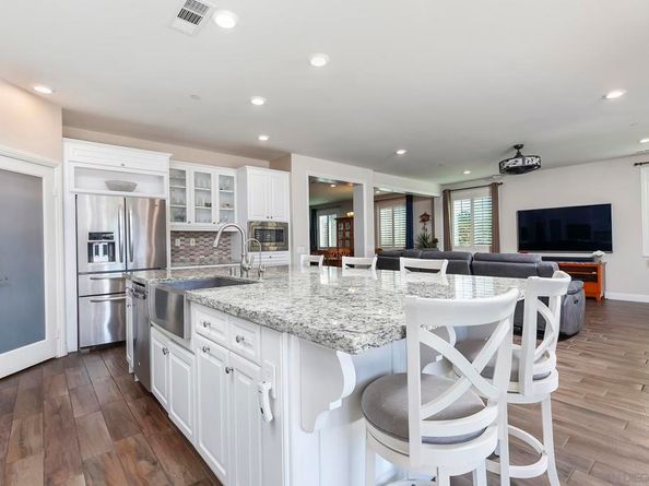 2025 Campo Verde Ct, Escondido CA 92026