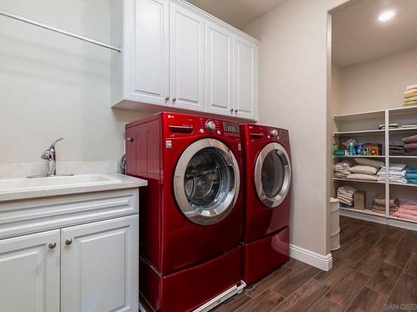 2025 Campo Verde Ct, Escondido CA 92026