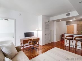 321 10th Ave 903, San Diego CA 92101