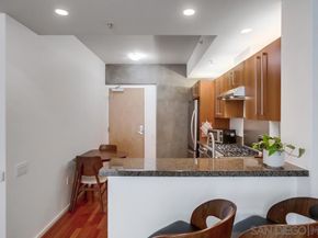 321 10th Ave 903, San Diego CA 92101