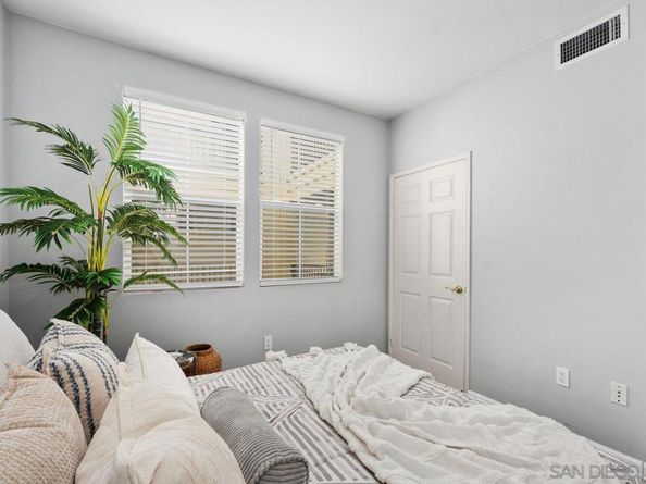 13075 Pacific Promenade 318, Playa Vista CA 90094