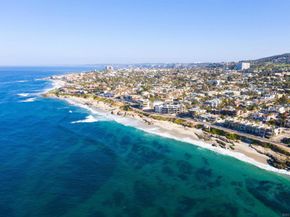 6411 Dowling Dr, La Jolla CA 92037