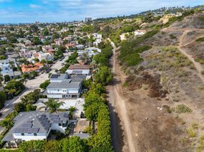 6411 Dowling Dr, La Jolla CA 92037