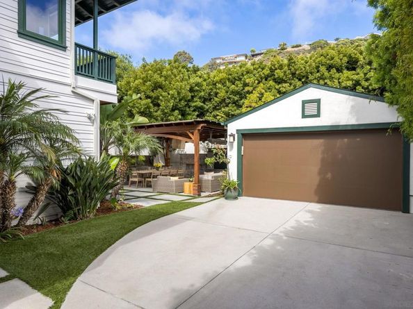 6411 Dowling Dr, La Jolla CA 92037
