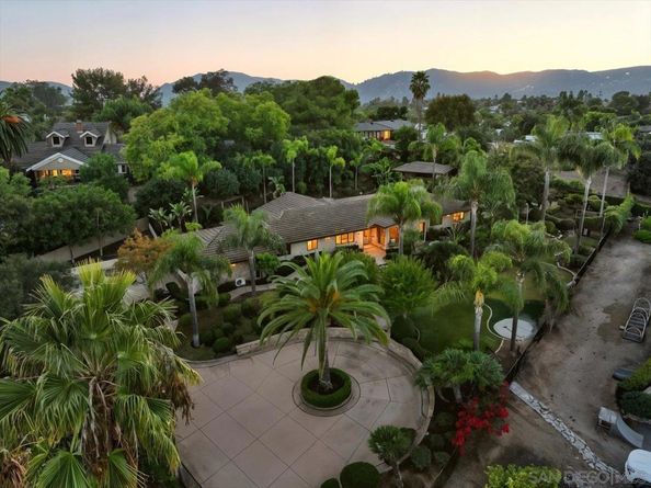 2927 Circle Drive, Escondido CA 92029