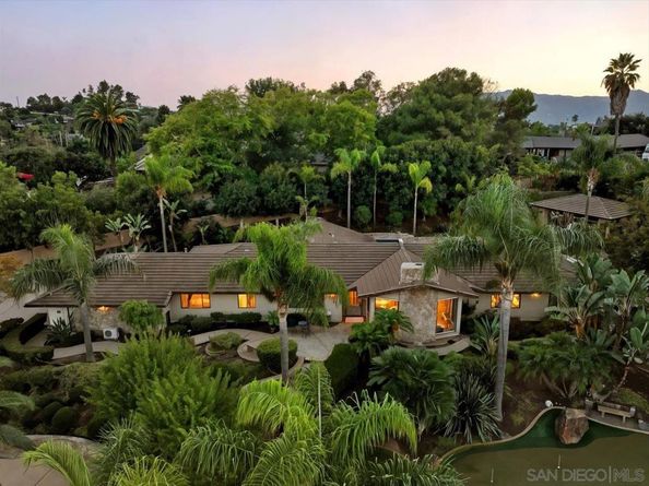 2927 Circle Drive, Escondido CA 92029