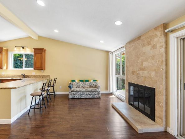 2130 Cardinal Dr, San Diego CA 92123