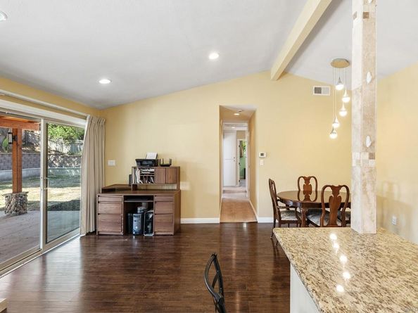 2130 Cardinal Dr, San Diego CA 92123