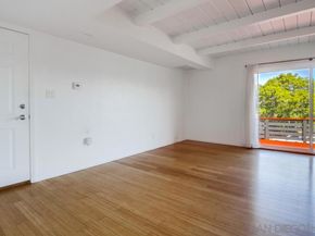4263 Mentone St, San Diego CA 92107
